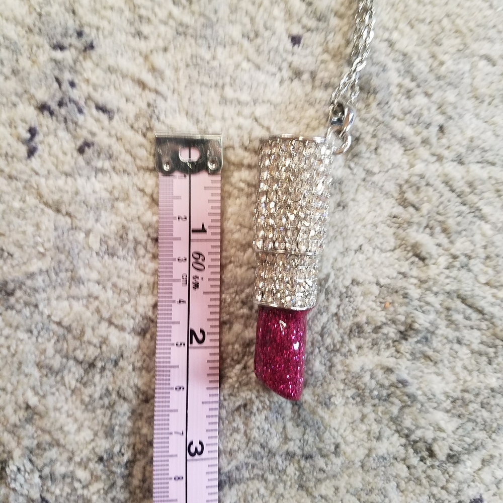 Betsy Johnson red/pink lipstick necklace - Picture 2 of 4